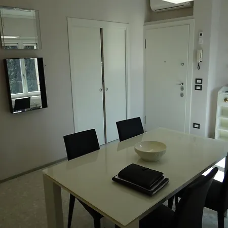 Theater Luxury Apartment *